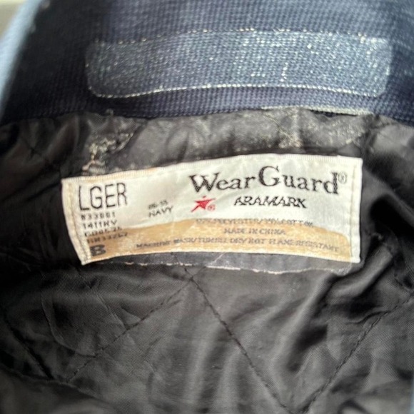 Vintage Navy blue bomber jacket with light distressed look. - Picture 4 of 7